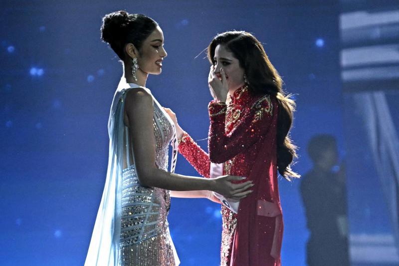 The first runner-up would take her place Will Mexico lose Miss Universe after all?, Calls to give up the crown, Was there fraud in his election?, Accusations against Fatima's family, If she resigns, who gets her crown?, Veena Praveenar would get the title, The first runner-up would take her place, Or would the crown return to Miss Universe 2024?, Fatima does not intend to give up her crown, 'I deserve this crown and I deserve this sash', She worked for this crown, Years of preparation, Fatima thinks it would be unfair, Difficult times, 'Of course it hurts, because they're attacking my family'