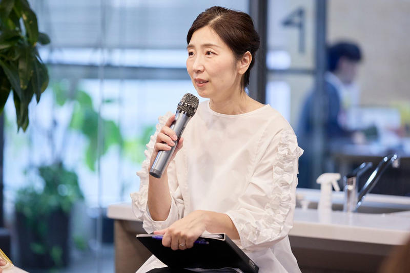 家事代行がきっかけで「ちゃぶ台」が生まれた, 誰にでも「あなたが嬉しいと、私も嬉しい」気持ちがある, 大腸がんをきっかけに大きな「支え」に気づいた, 散らかっているのは一生懸命生きた「証」