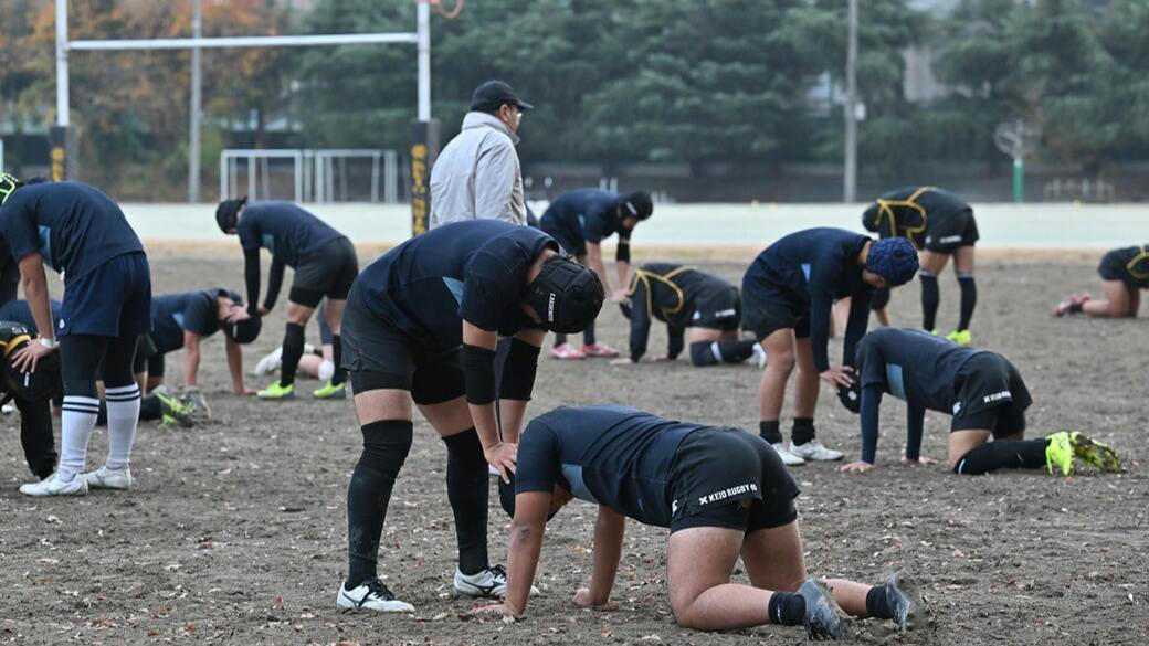 慶応高校に比べて知名度で劣る「シキコー」, 夏場まで封印していた「秘策」, 週に1回、慶応大学に「出稽古」, 自主性に委ね「考える習慣」を身につけさせる, 「慶応マイノリティー」の強い絆