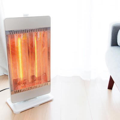 犬が亡くなるかもしれない『暖房機器』５選, 1.石油ストーブ, 2.電気ストーブ, 4.電気カーペット, 冬の暖房機器を安全に使うためのチェック項目