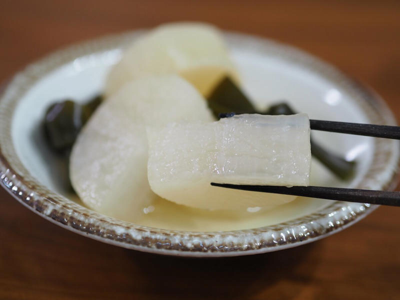 「優しい味」が欲しくなる日は、体がサインを出している, 昆布だしはだし初心者がつくりやすい, 大根を使った料理の3つのメリット, 「昆布だしでつくるしみしみ大根」レシピ