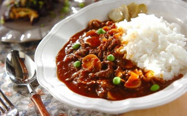 チキンオムライス, 洋食屋さんのたっぷりハヤシライス, ポークチャップ ごはんが進む 洋食屋さんの味わいに, 洋食屋さんのマカロニグラタン, ポークのチーズサンドカツ, デミグラス缶でコク旨！ ビーフストロガノフ