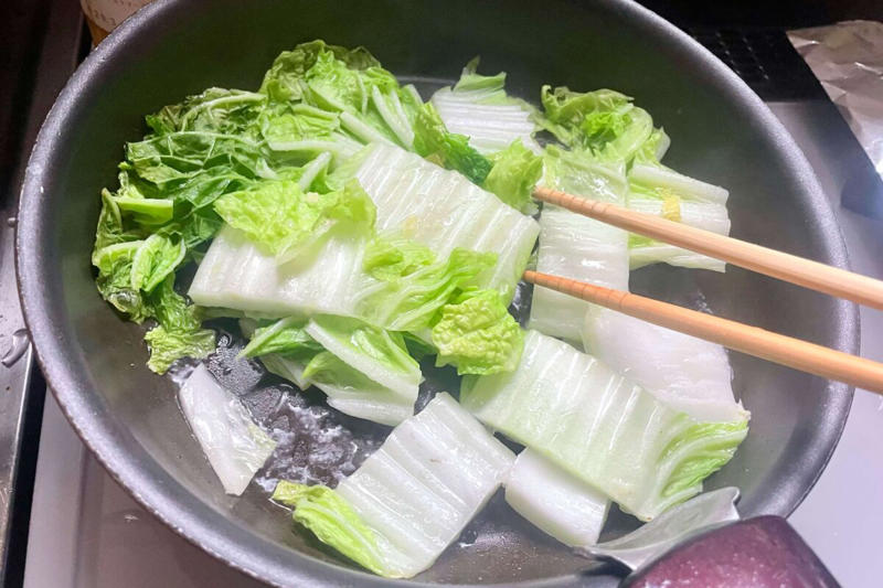 ■「白菜スープ」の材料, ■ワンパンでさっと作れる, ■旨みたっぷり、芯から温まる, ■寒い日にぴったり　「白菜スープ」