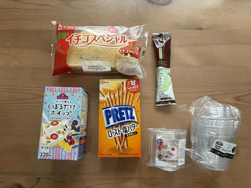準備物はイチゴ＋市販品3つ＋100円アイテム2つ, 10分で仕上げるために最初にすること, 「イチゴスペシャル」を無駄なく使う工夫, プチアレンジでさらに雰囲気アップ