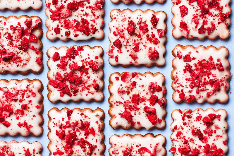 Mini Carrot Cakes, Strawberry Cheesecake, Strawberry-And-Basil Pavlova, Any-Berry No-Bake Cheesecake, Pistachio Shortbread Cookies, Strawberry Cake, Mini Caramel Cakes, Carrot Cake Cupcakes, Berry Tiramisu Icebox Cake, Strawberry Pound Cake, Mini Lemon Cakes With Lavender Glaze, Lemon Meringue Cheesecake, Strawberry Shortbread Cookies, Strawberry-Orange Fools, Baby Bourbon-Chocolate Bombes, Hummingbird Sheet Cake, Lemon Lush, Strawberry Patch Cake, Strawberry-Lemonade Cake, Classic Coconut Cake, Strawberry-Vanilla Cake, Key Lime Pound Cake, Lemon-Thyme Shortbread Cookies, Chocolate-Strawberry Cake, Heavenly Angel Food Cake, The Ultimate Carrot Cake, Classic Strawberry Shortcake, Strawberry Swirl Cream Cheese Pound Cake, Hummingbird Cupcakes With Candied Pineapple Wedges, Strawberry Icebox Cake, Key Lime Slab Pie With Strawberry Whipped Cream, Lemon Bar Cake, Chocolate Bundt Cake, Blueberry Lemon Cake, Petite Blueberry Cheesecakes, Mini Confetti Cake, Raspberry Mazurkas, Pineapple-Ginger Upside-Down Cake, Strawberry Dream Cake, Strawberries-And-Cream Sheet Cake, Key Lime Kiss, The Lemon Cheese Layer Cake, Lemon Bar Cheesecake, Lemon Pound Cake, Lemon Sherbet Cupcakes With Buttercream Frosting, Rhubarb Custard Pie, Classic Lemon Bars, Grasshopper Pie, No-Bake Strawberry Pie, Lemon Chess Pie, Mixed Berry Cheesecake Cupcakes, White Cake With Berry-Swiss Meringue Buttercream, Mini Meringue Kisses, Chocolate-Raspberry Cheesecake, Raspberry-White Chocolate Meringue Sandwich Cookies, Strawberry-Rosé Snack Cake, Strawberry Cheesecake Salad, Chocolate-Covered Strawberry Cheesecake, Lemon Raspberry Cake, Cakey Strawberry Cobbler