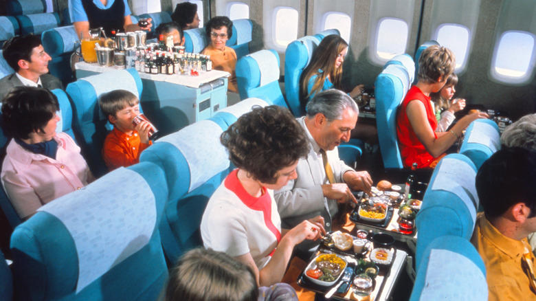 Air Union served the world's first full-course in-flight meal., Pan Am's first-class menu was catered by Maxim's Paris., Pan Am's economy-class meal was equally impressive., Air France served a distinctly stylish French dinner., Northwest Orent Airlines served their dinner with complimentary cigarettes., Pam Am's breakfast menu was simple but fresh., Trans World Airline offered international-themed flights., United served steak and lobster on domestic flights., Japan Airlines charged 25 cents for beer and sake., Pan Am served a full Christmas dinner in the 1980s.