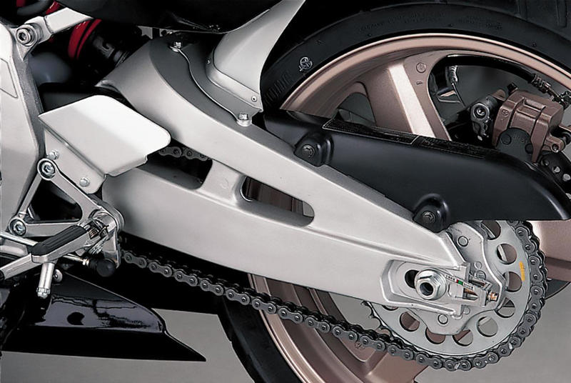 ホンダ「CBR400RR（NC23）」（1988年）の概要, ホンダ「CBR400RR（NC23）」（1988年）の各部装備・ディテール解説, ホンダ「CBR400RR（NC23）」（1988年）の主なスペック・当時価格, 400cc直4レーサーレプリカに至るまでのカウル付きCBR400系の変遷, 関連のおすすめ記事