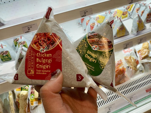 チャンギ空港のすごいところ！到着時に免税品が買える, チャンギ空港で買いたい！人気のお土産のお得な購入術, チャンギ空港でお腹が空いたら？便利な使い方, チャンギ空港での注意点