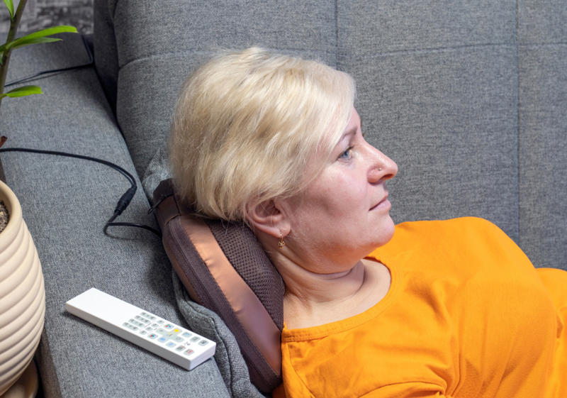 Massage pillow iRobot Roomba vacuum, Air fryer, Non-slip socks, Puzzle books, Jigsaw puzzle, Pill organizer, Amazon Echo and Alexa devices, Key finder, Portable induction cooktop, Gift basket, Sleep sound machine, Throw blanket, Light therapy lamp, Massage pillow, Light-up magnifying mirror, E-reader, Digital picture frame, Window bird feeder, Single-serve coffee maker, Automatic card shuffler, Foot massage slippers, Calendar clock, Adult coloring books, Birthstone ring, Extra long shoehorn, Reusable microwave heat pad, Resistance bands, Aromatherapy oil burner