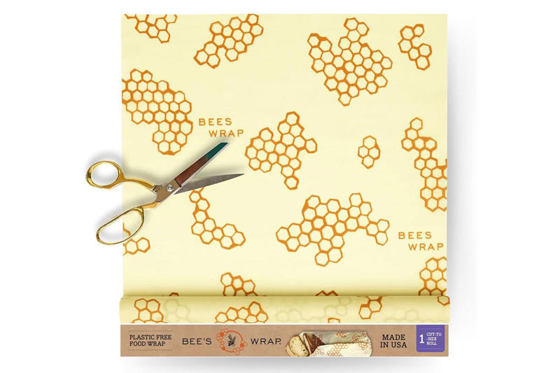 Caxxa Countertop Fruit Basket, Bee’s Wrap Reusable Beeswax Food Wrap, Food Huggers Silicone Avocado Savers, AJM Brown Paper Bags, Rubbermaid Brilliance Glass Food Storage Containers, Stasher Silicone Reusable Storage Bags, ProKeeper Fresh Guacamole Keeper