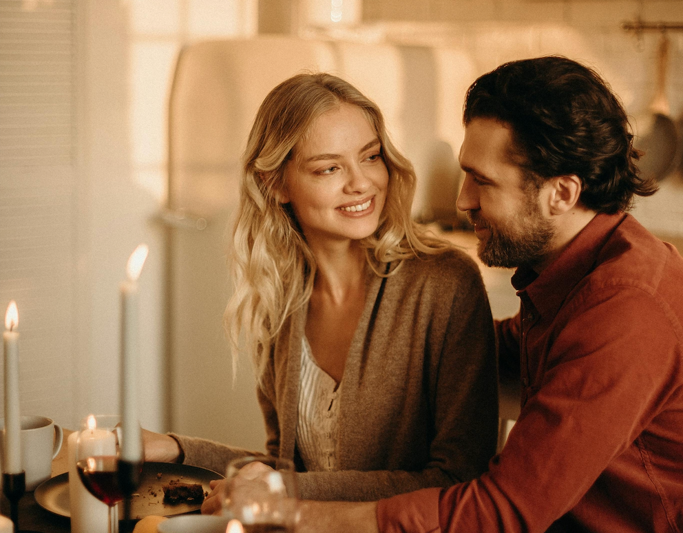 The motivator is emotional authenticity, How social media shapes (and skews) dating, The real friction: lifestyle, communication, expectations, Nothing new, just a modern twist on a timeless behaviour, Humble reminder: Age isn’t a shortcut to maturity