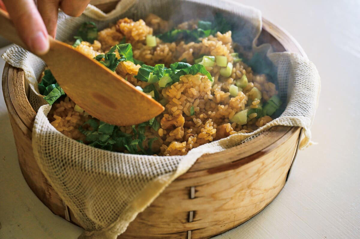 肌寒い日の朝ごはんにも◎『せいろでおやつ、時々ごはん』, せいろで楽しむ「朝のおやつ時間」, 朝ごはんにも頼れる“時々ごはん”レシピ, せいろビギナーにもやさしい一冊