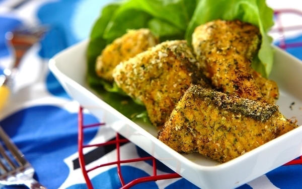 シイタケのマヨ焼き, サーモンのマスタードパン粉焼き, 冷凍で作り置き　焼きカレーコロッケ, 厚揚げの酢みそ添え, ココナッツ焼きバナナ, スイートカボチャ