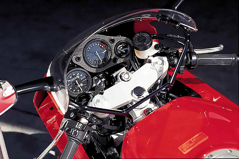 ホンダ「CBR400RR（NC29）」（1990年）の概要, ホンダ「CBR400RR（NC29）」（1990年）の各部装備・ディテール解説, ホンダ「CBR400RR（NC29）」（1990年）の主なスペック・当時価格, 関連のおすすめ記事
