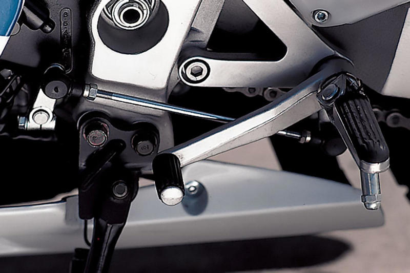 ホンダ「CBR400RR（NC29）」（1990年）の概要, ホンダ「CBR400RR（NC29）」（1990年）の各部装備・ディテール解説, ホンダ「CBR400RR（NC29）」（1990年）の主なスペック・当時価格, 関連のおすすめ記事