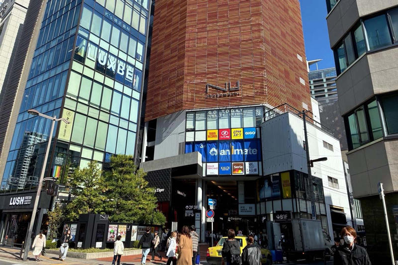 街を埋め尽くす若者の流入, 人気店が近隣商業施設へ移転, 阪急などが次々に再開発, 高層建築物の導入効果, サブカルの店舗が相次いで進出, 「若者の街」の変貌期