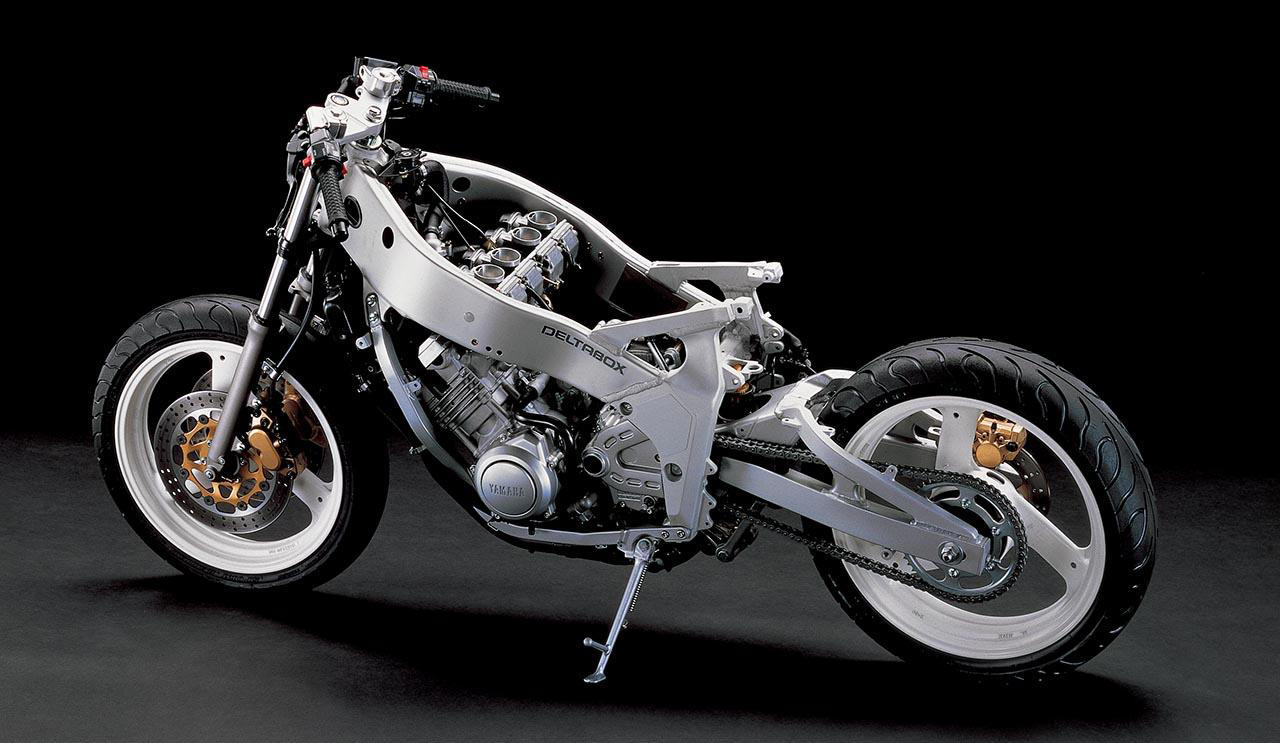 ヤマハ「FZR400（1WG）」（1988年）の概要, ヤマハ「FZR400（1WG）」（1988年）の各部装備・ディテール解説, ヤマハ「FZR400（1WG）」（1988年）の主なスペック・当時価格, 関連のおすすめ記事