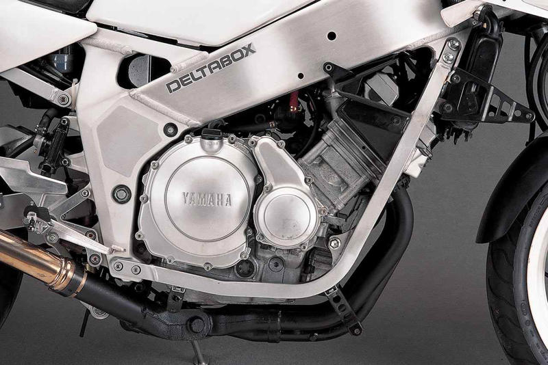 ヤマハ「FZR400（1WG）」（1988年）の概要, ヤマハ「FZR400（1WG）」（1988年）の各部装備・ディテール解説, ヤマハ「FZR400（1WG）」（1988年）の主なスペック・当時価格, 関連のおすすめ記事