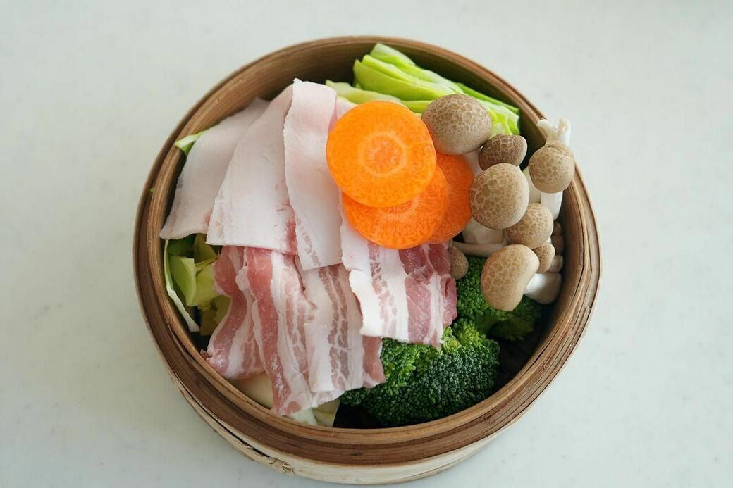 「#せいろ飯」が社会現象化, せいろ蒸しのデメリットを回避するワザ, 「蒸していくときはお湯を多めに」のナゼ, 家にせいろがない人も心配ご無用, せいろ蒸しとレンジ調理だと何が違う？