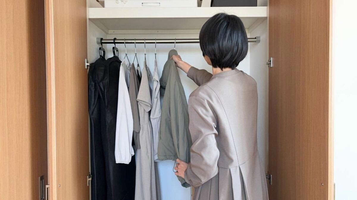 1：平日は基本「ワンピース」で過ごす, 2：土日は動きやすい「トレーナー＆ズボン」, 3：アウターは暖かいものをひとつだけ, 4：少ない服で過ごすメリット