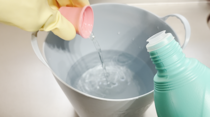よく触れる場所を「薄め液でさっと拭く」だけで予防につながる, 今日からできる「やさしい予防ケア」のステップ, 使う前に確認したい「素材チェック」, どこを拭くと効果的？, 小さな工夫でできる予防習慣