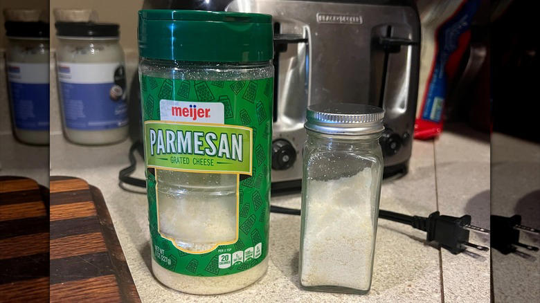 Plant propagators, Homemade sprinkle jars, Small vases, Terrariums, Office supply receptacles, Single-serve salad dressing containers, Art supply holders, Toothpick holders, Pill boxes, Proprietary spice blend jars, Toiletry holders, Travel kits, Fly traps, Spell bottles, Lunchbox parmesan shakers, Fairy houses
