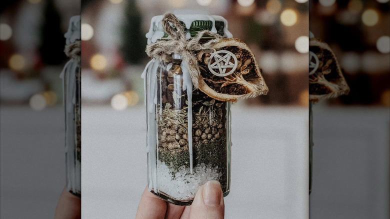 Plant propagators, Homemade sprinkle jars, Small vases, Terrariums, Office supply receptacles, Single-serve salad dressing containers, Art supply holders, Toothpick holders, Pill boxes, Proprietary spice blend jars, Toiletry holders, Travel kits, Fly traps, Spell bottles, Lunchbox parmesan shakers, Fairy houses