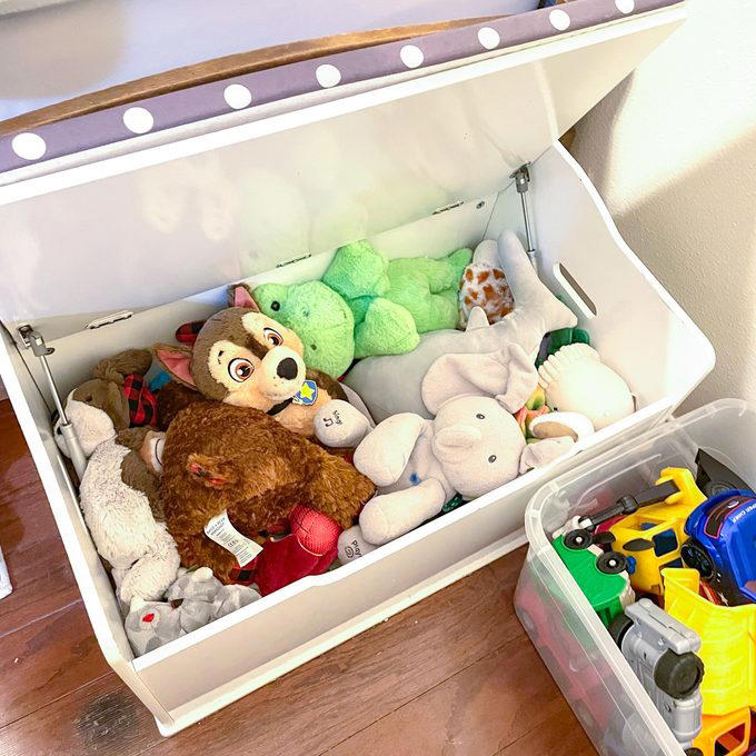 Under Bed Bins, Toy Chest, Shoe Organizer, Macramé Hammock, Bean Bag Chair, About the Expert