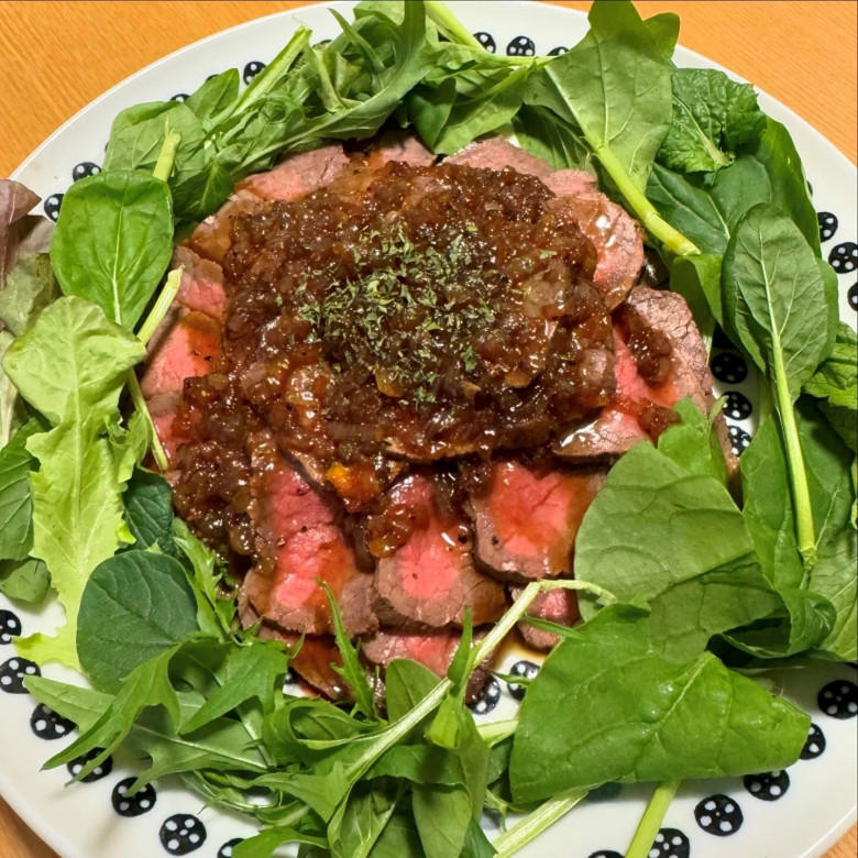 ・ハッシュドビーフ, ・チキンライスドリア, ・ローストチキン, ・ローストビーフ, ・ビーフシチュー, ・アボカドツリー, ・ガーリックポテトフライ, ・ベーコンとほうれん草のキッシュ, ・かぼちゃの甘酒ポタージュ, ・クラムチャウダー, ・ミネストローネ, ・クリスマスツリーカップケーキ, ・クロカンブッシュ, ・手作りクッキー, ・ブッシュドノエル