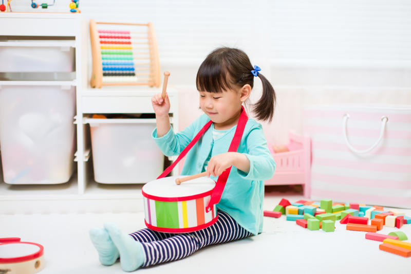 Exercise equipment, Calendar, Cosmetics, Cleaning supplies, Lingerie, Ugly holiday sweater, Fruitcake, Souvenirs, Air fresheners, Cheap candy and chocolate, Random gift cards, Throw pillows, Hand-me-downs, Self-help books, Toiletries, Fruit baskets, A tie or scarf, Handcrafted anything, Keychain, A loud toy