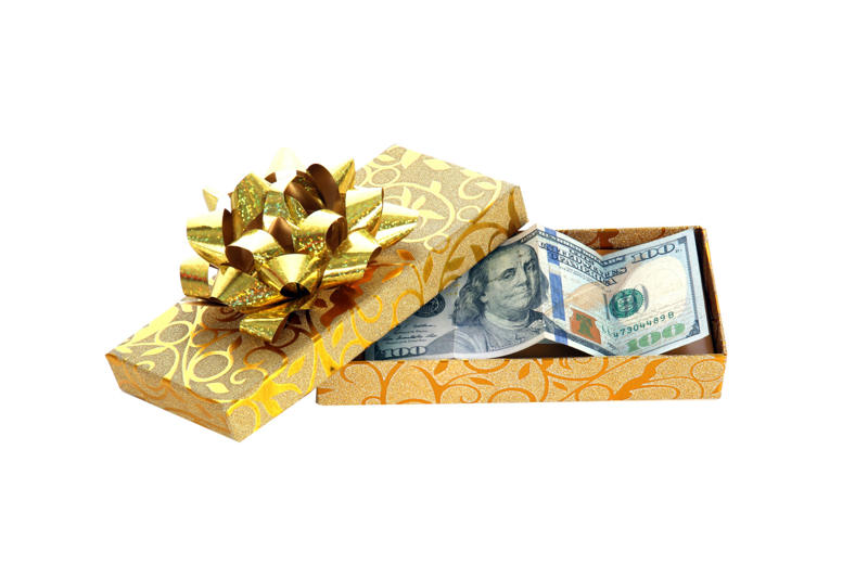 Exercise equipment, Calendar, Cosmetics, Cleaning supplies, Lingerie, Ugly holiday sweater, Fruitcake, Souvenirs, Air fresheners, Cheap candy and chocolate, Random gift cards, Throw pillows, Hand-me-downs, Self-help books, Toiletries, Fruit baskets, A tie or scarf, Handcrafted anything, Keychain, A loud toy