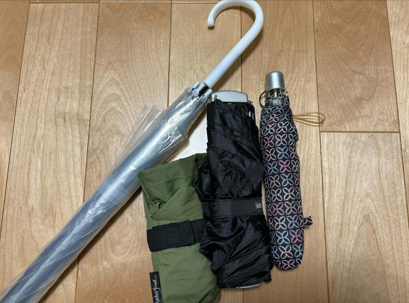 「なにかに使えそう！」な紙袋を一括処分, サブスクで買っているものを見直す, 家の傘は「家族の人数×2本」を目安に, 化粧品の試供品は「もらった年」に使いきる