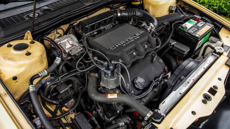 Not Even Italian Craftsmanship Could Save The Chrysler TC From Flopping , Under The Hood Of The Chrysler TC By Maserati , The Chrysler TC By Maserati Is Ridiculously Affordable Today , Other Ferrari-Inspired Machines From The Era