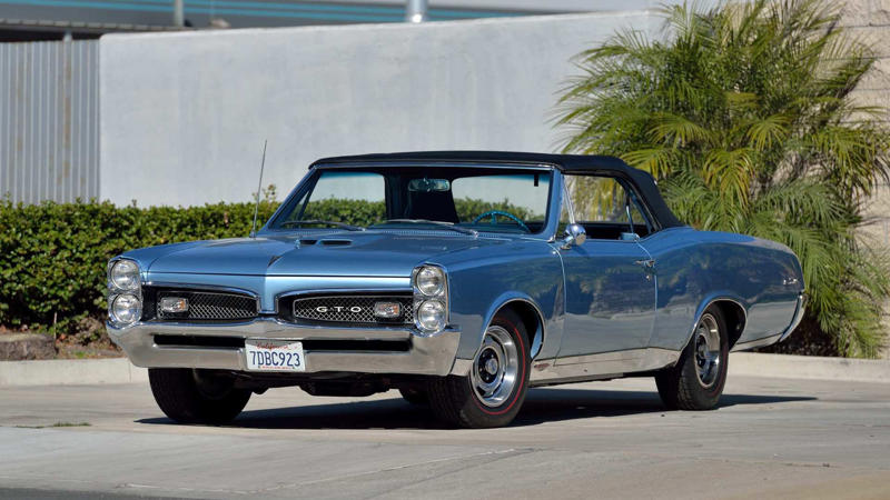 Several Full-Size Family Cars From The '60s Secretly Had Big-Block Power , The Chevy Biscayne 409 Is A Legendary Sleeper With A Racy Engine , The Biscayne 409 Is Becoming Very Valuable , Why Did These Family Cars Offer Racing Engines
