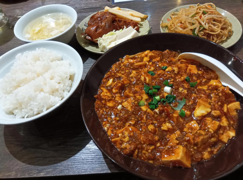 ・ガチ中華のサイドメニュー, ・値引きされすぎ問題, ・謎を解き明かすべく店の奥へと, ・今回紹介した店舗の情報