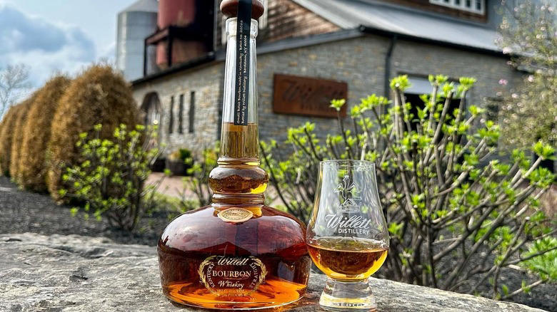 New Riff, Maker's Mark, Redemption, Penelope, Elijah Craig, Woodford Reserve, Basil Hayden, Booker's, Old Forester, Smoke Wagon, Four Roses, Noah's Mill, Wild Turkey, Colonel E.H. Taylor, Jr., Old Carter, Old Rip Van Winkle