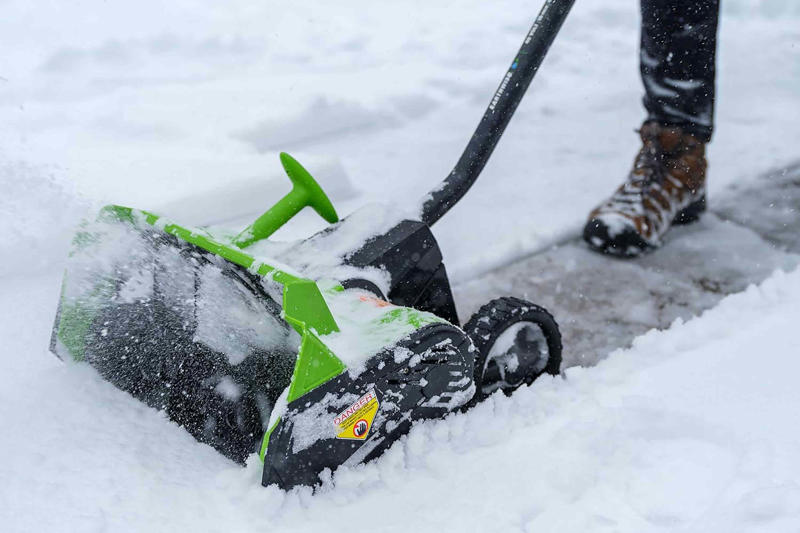 Budget-Friendly Snowblower Alternatives from Amazon, 4 Common snowblower mistakes, Senix 12-Amp Electric Snow Shovel, Earthwise 40-Volt Cordless Electric Snow Shovel, Snow Joe 24-Volt Cordless Electric Shovel Kit, Cpoium Electric Cordless Snow Shovel, Bsolus Snow Whiz Turbo Blower, Westinghouse WSnow11S 24-Volt Cordless Snow Shovel, Earthwise 12-Amp Electric Corded Snow Shovel, Voltask 24-Volt 12-Inch Cordless Electric Snow Shovel, PowerSmart 18-Inch Corded Electric Snowblower