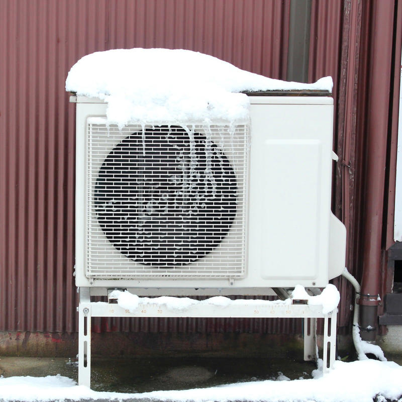 NGその1．室外機まわりに積もった雪をそのままにする, NGその2．室外機をカバーで覆いっぱなしにする, NGその3．床冷え対策をしない, 室外機まわりのチェックや床冷え対策を取り入れよう