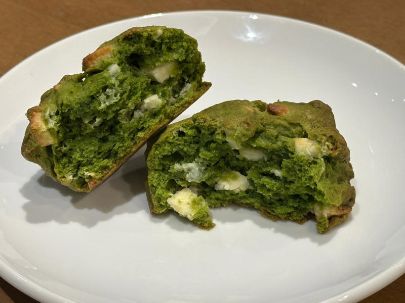 上から下まで抹茶づくし！, 玉露好きな方はラテがおすすめ！, スターバックス初の米糀ビバレッジ, 三角から丸い形に変更になったスコーン