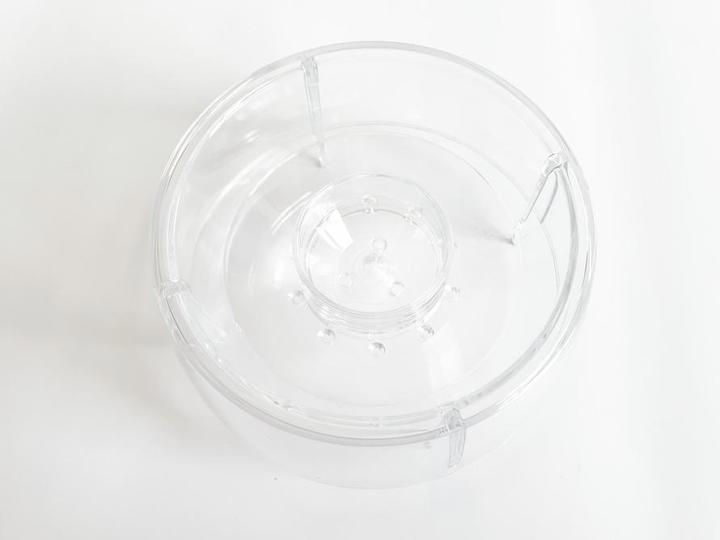 穴が空いたカップ、これは一体？, まずは、水を注いでみた, 小鍋からお湯を注いでも、本当に大丈夫？, ドリップアシストを使わずに淹れてみたら……, 他社のドリッパーでも使えたよ