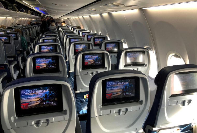 The controversy of reclining seats Sympathy for passengers, The controversy of reclining seats, Dressing down has become the norm, 'People are more antisocial', The rising costs of air travel, Cabin crews can hope for festive goodwill