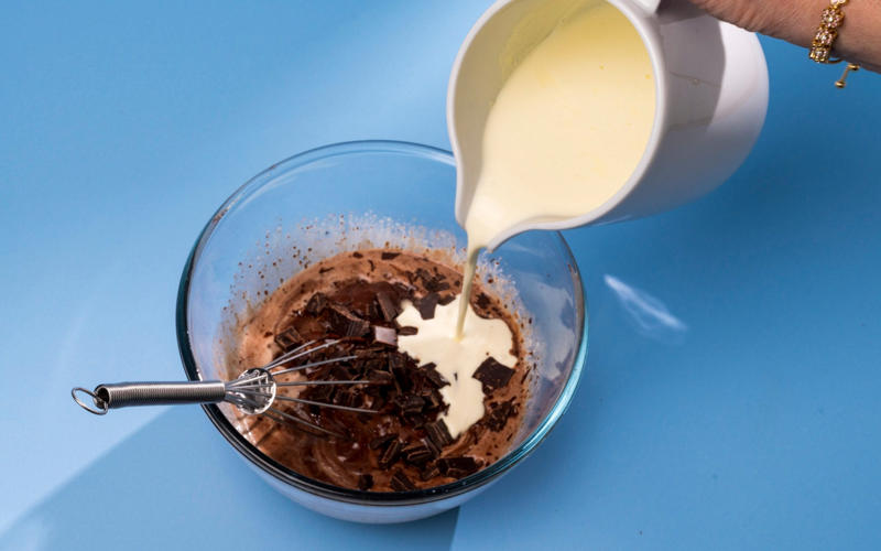 Single cream, Double cream, Whipping cream, Extra-thick cream, Sour cream, Crème fraîche, Clotted cream, Plant-based creams, flavoured creams and, of course, squirty…, FAQs: storage, spoilage and leftovers