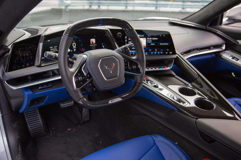 How Does It Drive?, What's It Like to Live with?, Should I Buy One?, Highlights and Lowlights