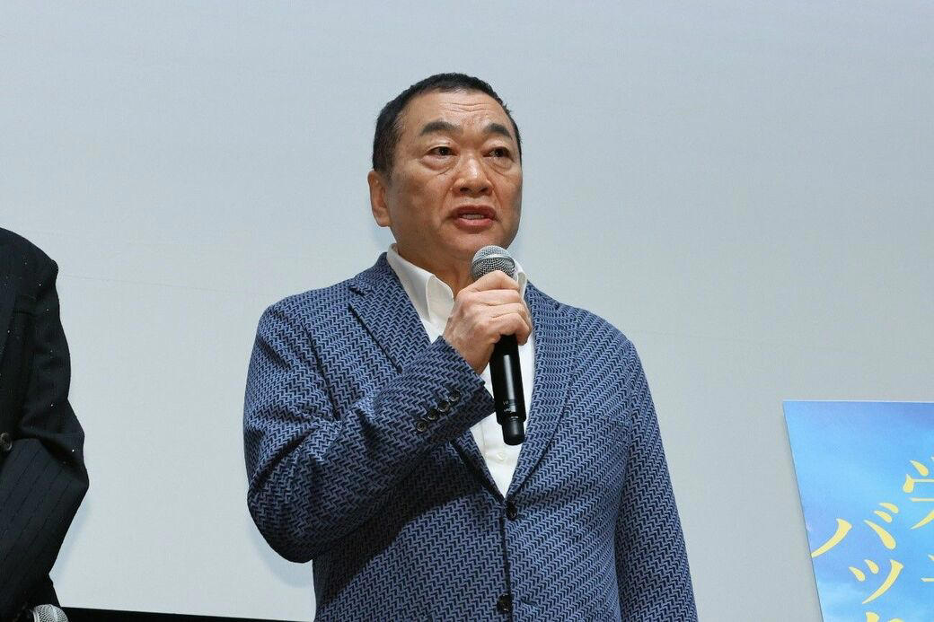 公開4週目終了時点で興収10億円を突破, 主演俳優は横田さんからグローブを譲り受ける, 関西人気が凄まじい, 「小さくても本物の正面突破がある」