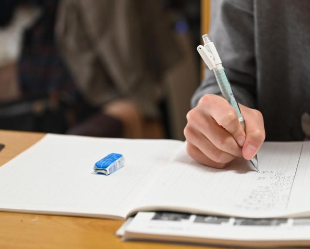 「本当は第1・第2志望に行ってほしかった」母の正直な思い, 「この学校が一番合ってた」息子の言葉に救われた瞬間, 実は“無頓着”ではなかった…息子が密かに持っていたこだわり, 「分相応」の環境が、息子の自己肯定感を育てた, トイレは校風を映す？　保護者として気づいた視点, これから中学受験を迎える家庭へ伝えたいこと