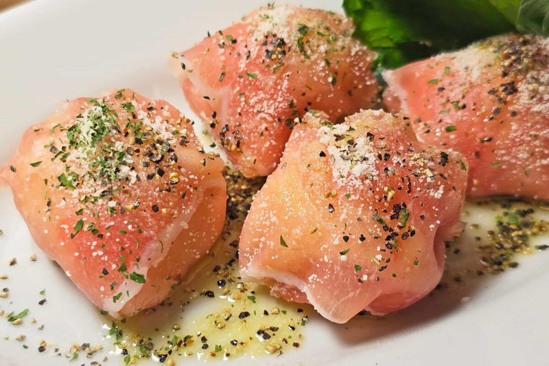 ■「生ハムポテサラ」の材料, ■市販のポテサラを使うから簡単, ■年末年始の一品にぴったり, 【動画】生ハムポテサラ