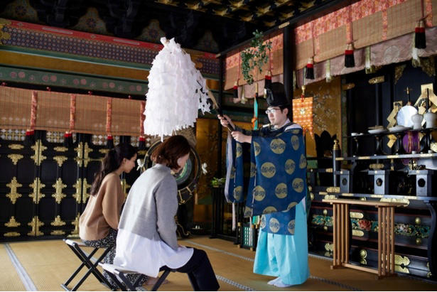 1.【界 出雲】八百万の神々が集う出雲で運を開く「出雲大社お詣り支度プラン」, 2.【界 鬼怒川】世界遺産、日光東照宮で新年の活力を得る「日光東照宮特別祈祷プラン」, 3.【界 霧島】創建約1500年、国宝「霧島神宮」で特別祈願「霧島開運旅2026」, 4.【界 長門】山口県名産のふぐと、開湯伝説ゆかりの寺での厄除け祈願「厄除け開運ふく滞在」, 5.【青森屋】7体のねぶた七福神が出迎え、福を招くイベント「わっつど開運まつり」, 6.【星のや富士】富士山の雄大な自然の中で願う開運「富士山麓の開運ステイ」, 7.【星のや沖縄】生命力あふれる太陽の光の下で、健やかな1年と福運を願う「吉祥若太陽(わかてぃだ)滞在」