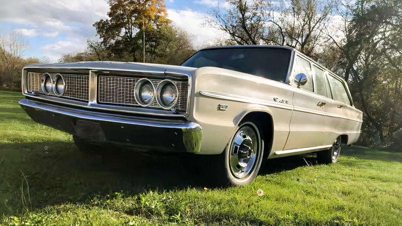             The 1966 Dodge Coronet 440 Is A Rare 325-HP Family Wagon        ,             How A 325-HP V8 Ended Up In A Mid-Size Mopar Wagon        ,             The Market Reality For A 383-Powered Coronet Wagon        ,             When Detroit Accidentally Built Muscle Wagons        