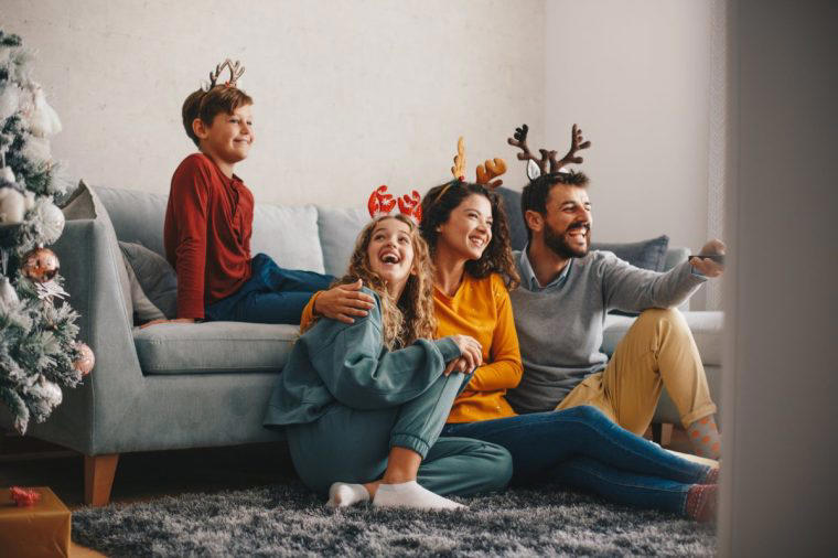 Don’t arrive exactly on time, Do bring a gift – but don’t bring flowers, Do consider seating arrangements carefully, Do ask, don’t tell, Don’t bring an uninvited plus-one, Do keep a reserve of emergency gifts, Do RSVP to events with an exit time, Don’t apologise for the food, Don’t let on you dislike a present, Do be considerate of generational differences, Don’t show off every dish you can cook', Don’t be too proud to ask for help
