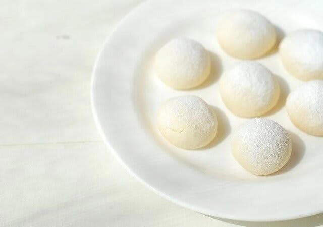 コク甘濃厚！ピーナッツバタークッキー, ピーナッツバタークッキーの材料（12枚分・約146kcal／1枚）, ピーナッツバタークッキーの作り方（調理時間：約20分）, とろける新食感♡生チョコクッキー, 生チョコクッキーの材料（10枚分・約56kcal／1枚）, 生チョコクッキーの作り方（調理時間：約30分）, 簡単可愛い♡メレンゲクッキー「クロッカン」, クロッカンの材料（30個分・約38kcal／1個）, クロッカンの作り方（調理時間：約30分）, さくホロ食感がくせになる！ブールドネージュ, ブールドネージュの材料（20個分・約47kcal／1個）, ブールドネージュの作り方（調理時間：約30分）